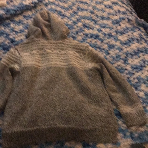 Grey Wind River zip up sweater/ coat - Picture 2 of 2